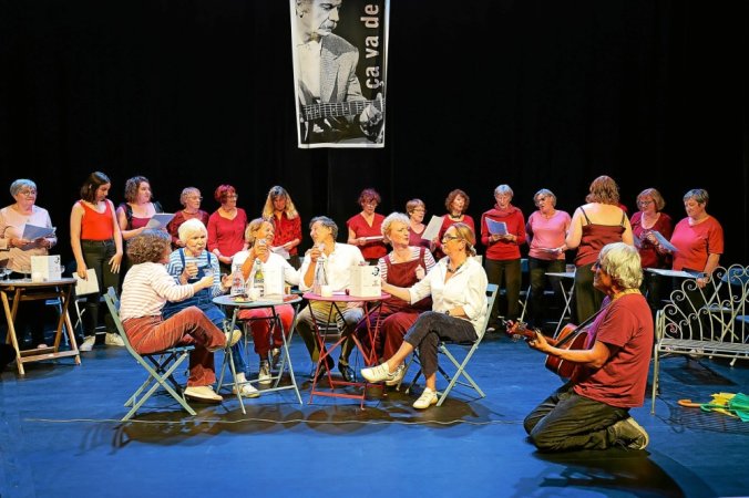 À Theix-Noyalo, le spectacle sur Brassens, une symbiose entre le théâtre et les chants